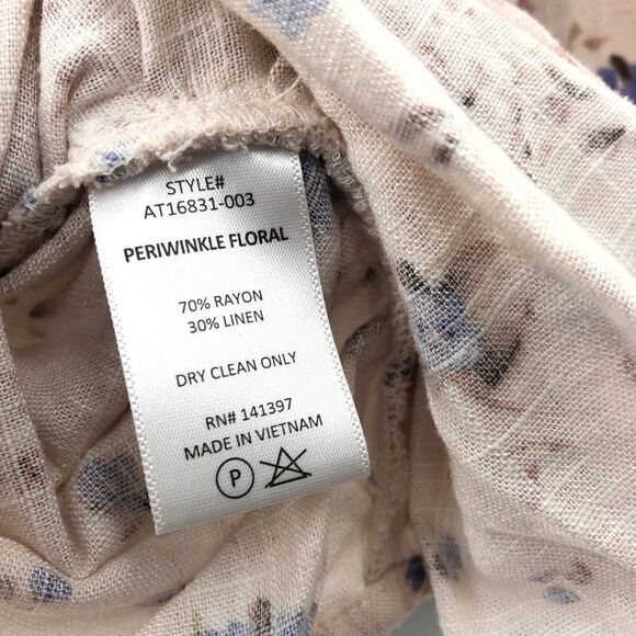 ASTR THE LABEL‎ Flutter Sleeve Faux Wrap Top PERIWINKLE FLORAL M - Picture 8 of 9